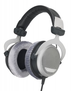 Beyer Dynamic DT 880